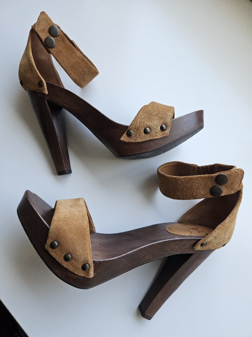 DVF Suede Caramel Wooden High Heel Ankle Strap Sandals - Picture 2 of 14